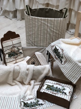 Raison D’être – Choo Choo Train - Image 4