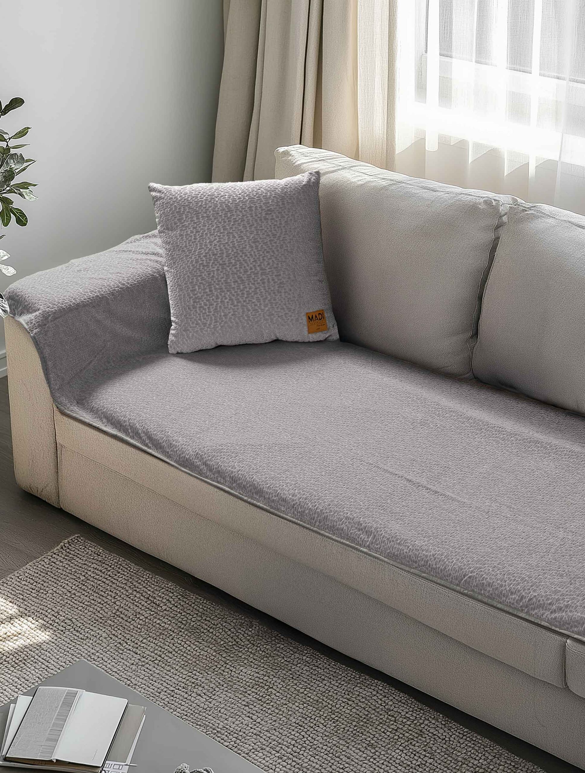 Μεμονωμένο ανάγλυφο κάλυμμα REGALIA GREY MADI