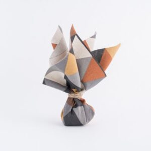 Beauty Home ΜΑΝΤΗΛΙ 27  x 27 cm ΚΑΦΕ ΓΕΩΜΕΤΡΙΚΑ ΤΡΙΓΩΝΑ