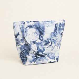 Beauty Home ΤΣΑΝΤΑ ΒΑΠΤΙΣΗΣ ΜΕ ΦΕΡΜΟΥΑΡ 53 X 43 cm  ΜΠΛΕ ΛΟΥΛΟΥΔΙΑ